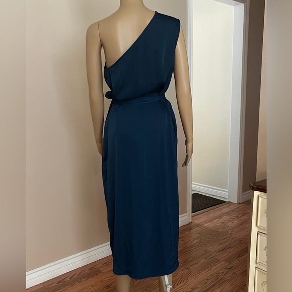PRETTY GARDEN Satin Cocktail Dress Sleeveless One Shoulder Wrap - Size Large - Picture 4 of 7